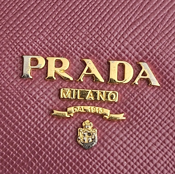 Prada Amethyst Dark Pink Compact Wallet - Picture 2 of 13